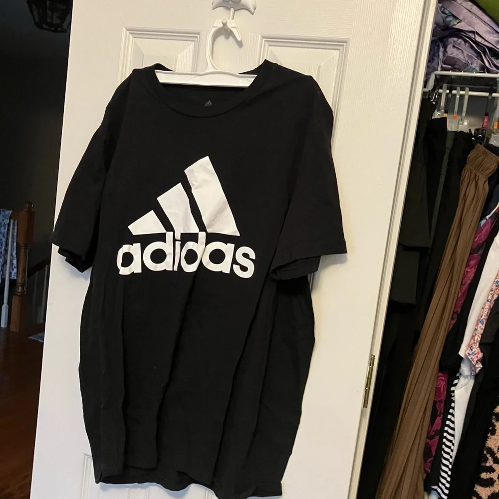 Adidas Amplifier Tee in Black with White Accents - Picture 1 of 3